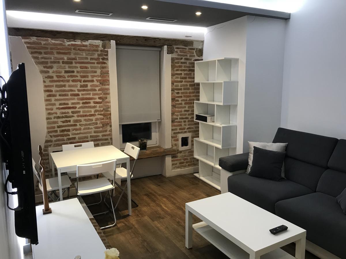 וייאדוליד Airva: Apartamento Duque De La Victoria מראה חיצוני תמונה